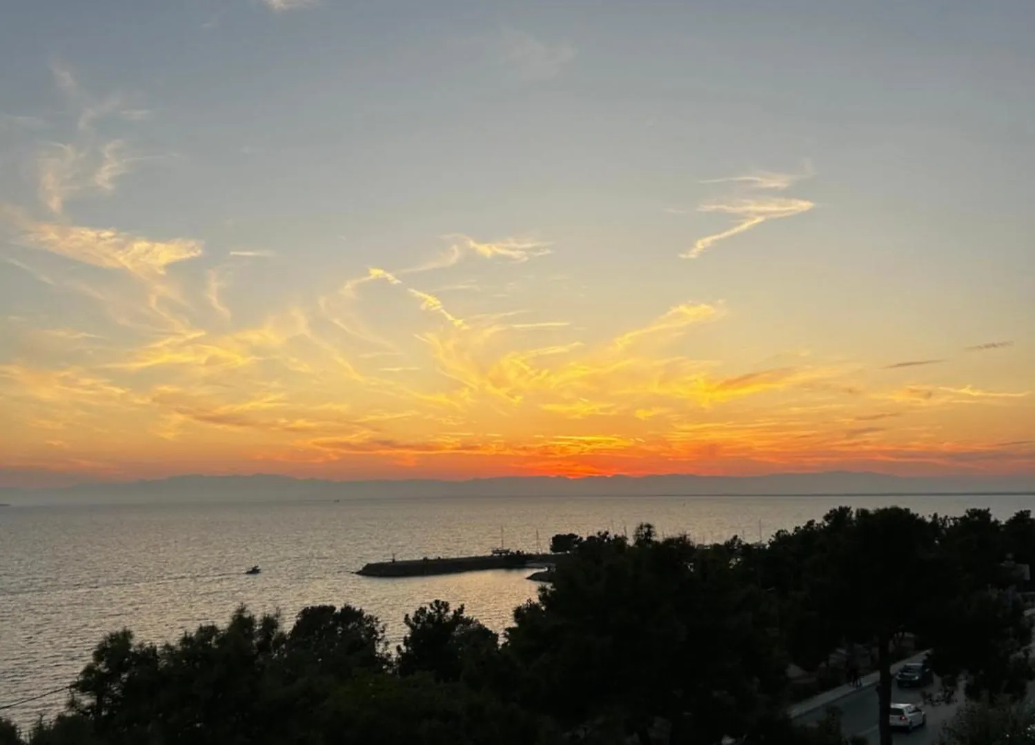 “The Elysian” City Center Apartment Thessaloniki